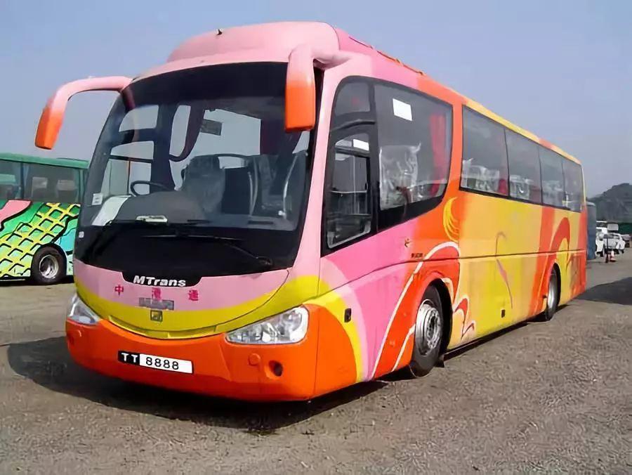 民间大巴悄然复兴，大举争夺高铁客源，垄断后又为何要疯狂涨价？